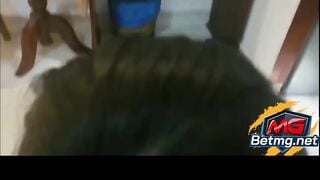 Clip Sex Sinh Viên Ngoại Thương Mê Trai Đi Ô Tô