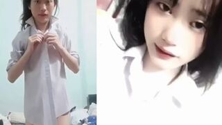 Em Gái Vừa Đi Học Về là bắt đầu thấy nứng
