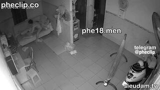 Hack Camera Vợ Dỗ Con Ngủ Rồi Bú Cu Chịch Nhau Với Chồng Sex Việt