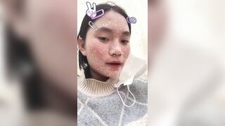 Em là con chó cái dâm đãng, lúc nào cũng thèm cặc hết ấy