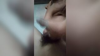 Nam k1¹ tự sục ra nước