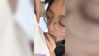 Em học sinh bú cu