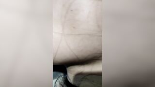 Thanh niên chăn được em học sinh mặt búng ra sữa
