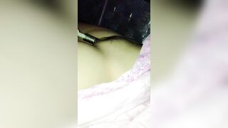 Thử đồ chơi mới kích thích hột le vợ dâm