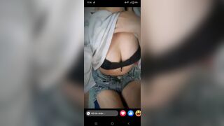 Dụ em gái bucu cho roi chich luôn full mô tả
