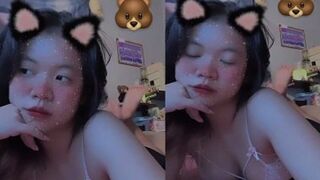 Em Quỳnh Trang học sinh love 10 nện nhau