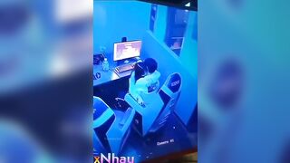 2 em học sinh lén lút  địt trong quán net