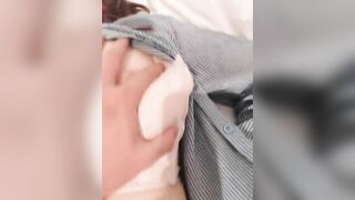 Em gái bị đánh thuốc rồi đưa tới nhà nghỉ địt, đky kênh ib tui cho xem cơ thể nhó