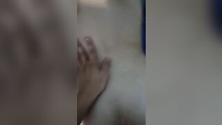 Loạn luân với nhỏ em họ dâm đãng lồn non