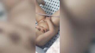 Quay lén chị gái xa chồng thủ dâm