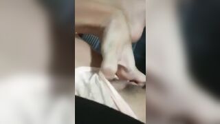 Trốn bome vào nhà tắm móc lồn, đky kênh ib tui cho xem cơ thể nhó