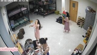 Mấy chị em tâm sự chuyện nghề nghiệp