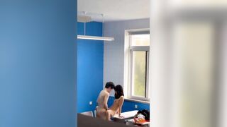 Quay lén 2 học sinh làm tình trong lớp cho kích thích