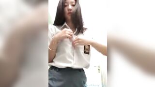Học sinh khoe hàng - LỤM2