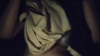 Vú to 7