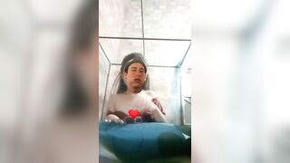 múp chưa dụ con em họ