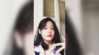 Hồng Ngọc 2ka8 Nữ Sinh Ngon Mơn Mởn Không Xem Quá Phí