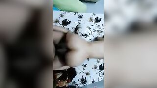 Tư thế bị ép vì mông em quá đẹp