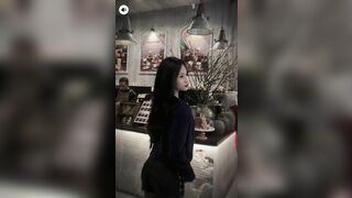 t muốn địt em này quá