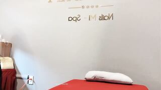 Chủ Spa Gigi Lộ Mặt Không Đeo Khẩu Trang Thủ Dâm