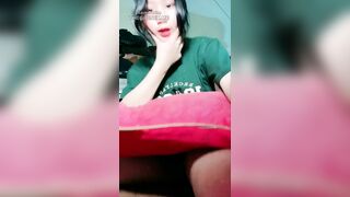 Tuy em còn nhỏ tuổi như cặp vú em thì khối chị ao ước nhé