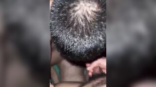 Vừa địt lồn vừa bú buồi găm bi