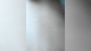 Đưa em vợ vào nhà nghỉ