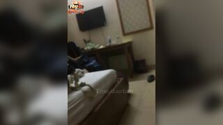 Ngoại tình với đồng nghiệp trong công ty ở nhà nghỉ