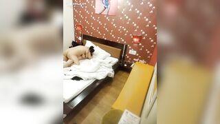 Đặt máy quay lén cuộc ân ái với em gái Chubby ở Gò Vấp