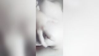 Em học sinh mới lớn xoa zú, đky kênh ib tui cho xem cơ thể nhó