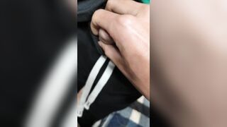 Nhóc lông tơ thích sục