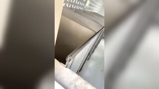đụ em gái *** trong wc công cộng