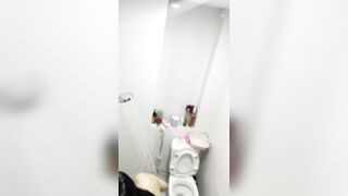 Em gái hàng xóm mới nhú