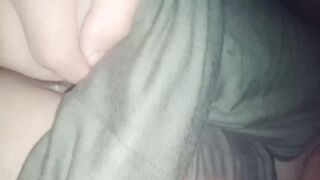 Móc lồn thím đang ngủ p2