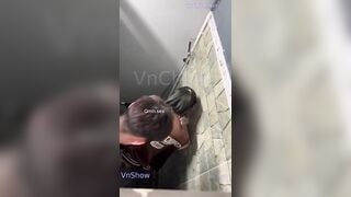 [Hot]Cặp đôi học sinh mới lớn siêu teen bị quay lén khi địt nhau trong toilet quán nh