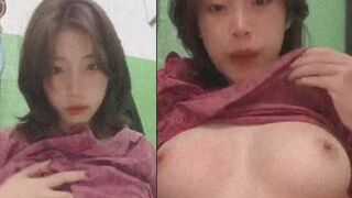 Phim Xxx Gái Mới Lớn Se Đầu Dú Căng Cứng Trong Nhà Tắm