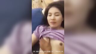 E chịch nhanh lên để chị về nấu cơm cho ck chị