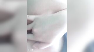 Móc lồn lúc cả lớp đi tập thể dục