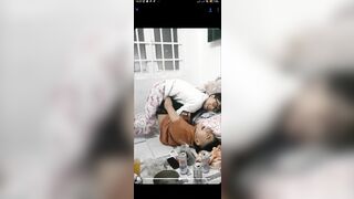 3 chàng nhậu xỉn, sẵn tiện sẽ gay 1 bữa cho mấy em gái ngồi xem