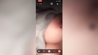 Call xem vú