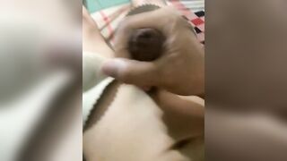 sục r bắn lên áo vú con chị