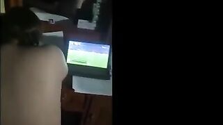 Đang xem Bóng đá VN thì e lại đòi được chịch 2