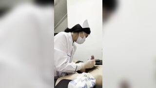 Khám nội khoa nam, cách yta lấy tinhtrung để đem đi xét nghiệm!