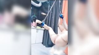 Chích điện ở bên Cam 2
