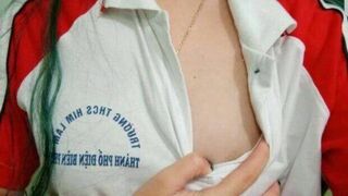 Địt lén chị họ lồn siêu bót .
