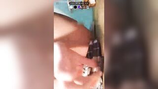 Bắt gặp em gái live sex khoe chim