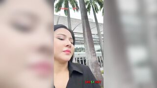 Hamy Mang Sextoy Ra Đường Thủ Dâm