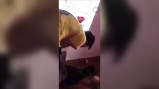 2k8 bị nhóm bè dâm sờ l Việt Nam