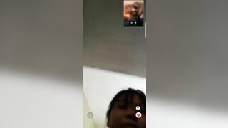 dụ em học sinh mới lớn call show hàng thủ dâm cực nứng