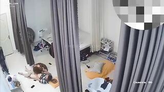 Hack cam 2 vợ chồng